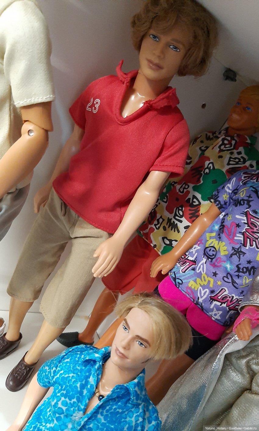 По порядку рассчитайсь — Куклы Barbie (Барби): Looks (фото 3)