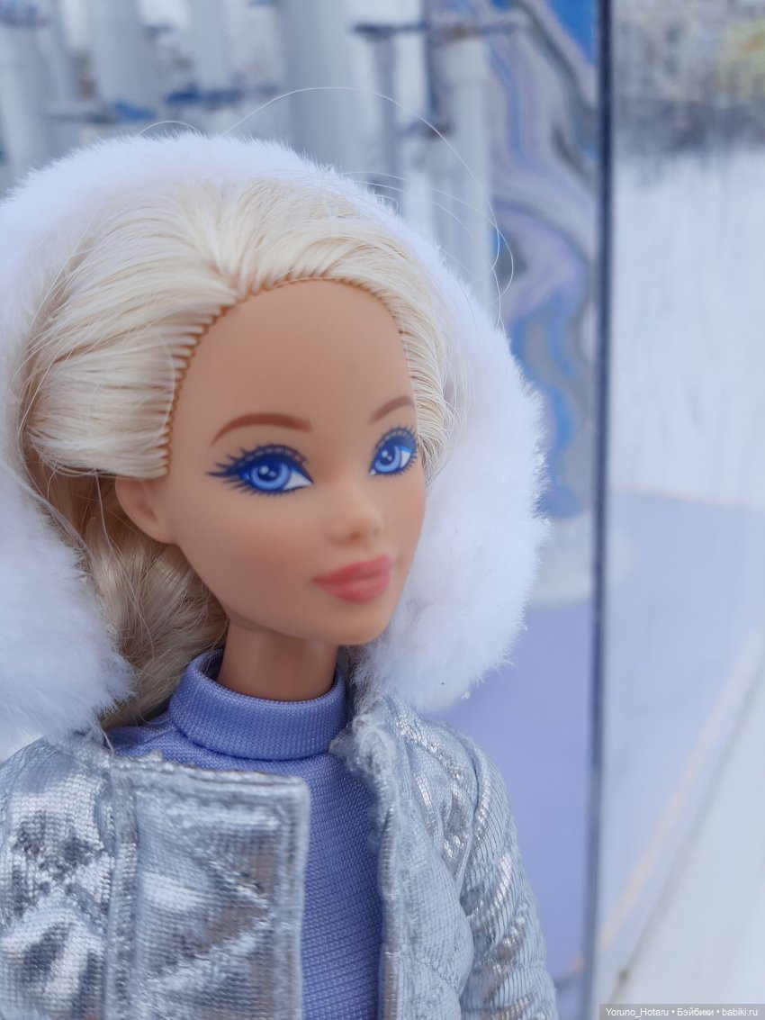 Путешествие в сюрреализм — Куклы Barbie (Барби): Looks