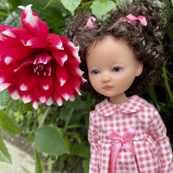 Безмятежная Валентина Ruby Red