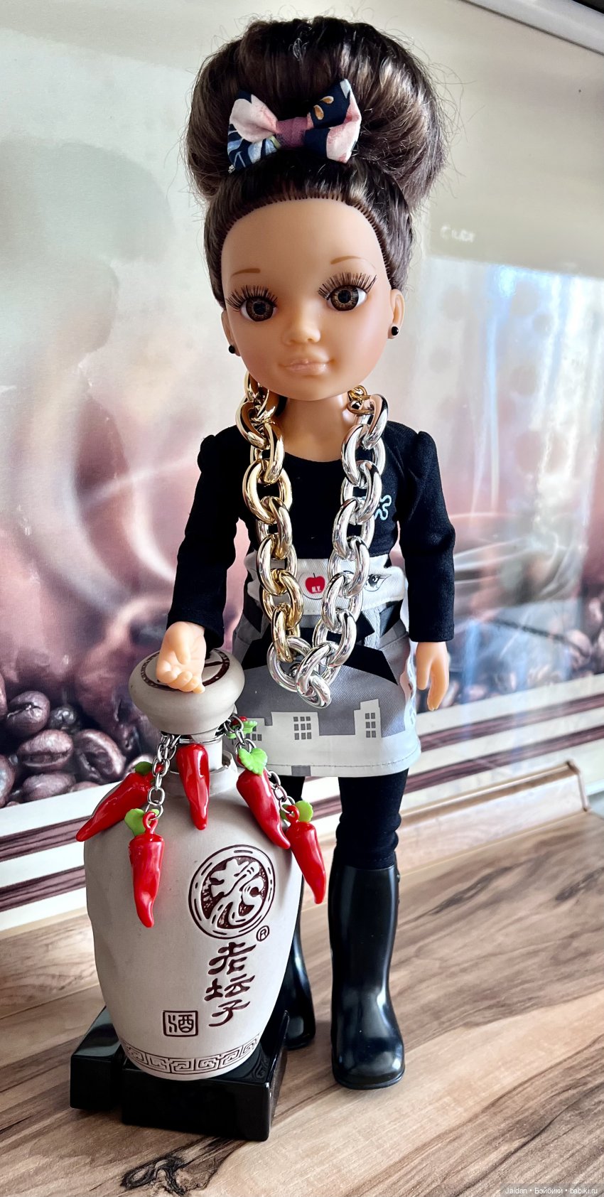 Красивая бутилька и красивая я!!!