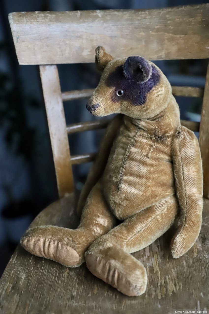 Lenna Abro teddy bears & friends