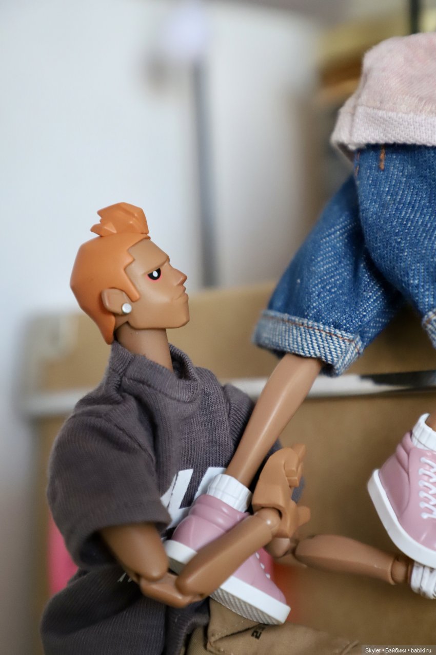 • Любовь из коробки • | Бэйбики • Любовь из коробки • — Экшн (фото 8)