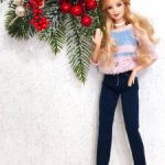 Комплект одежды для Барби (джинсы, кофта)