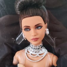 Продам Barbie Styled by Design Linda Kyaw-Merschon