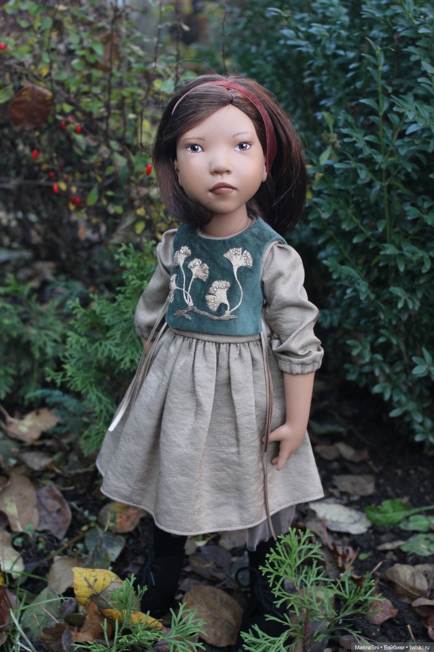 Одно платье и три разных образа или хвала манишкам