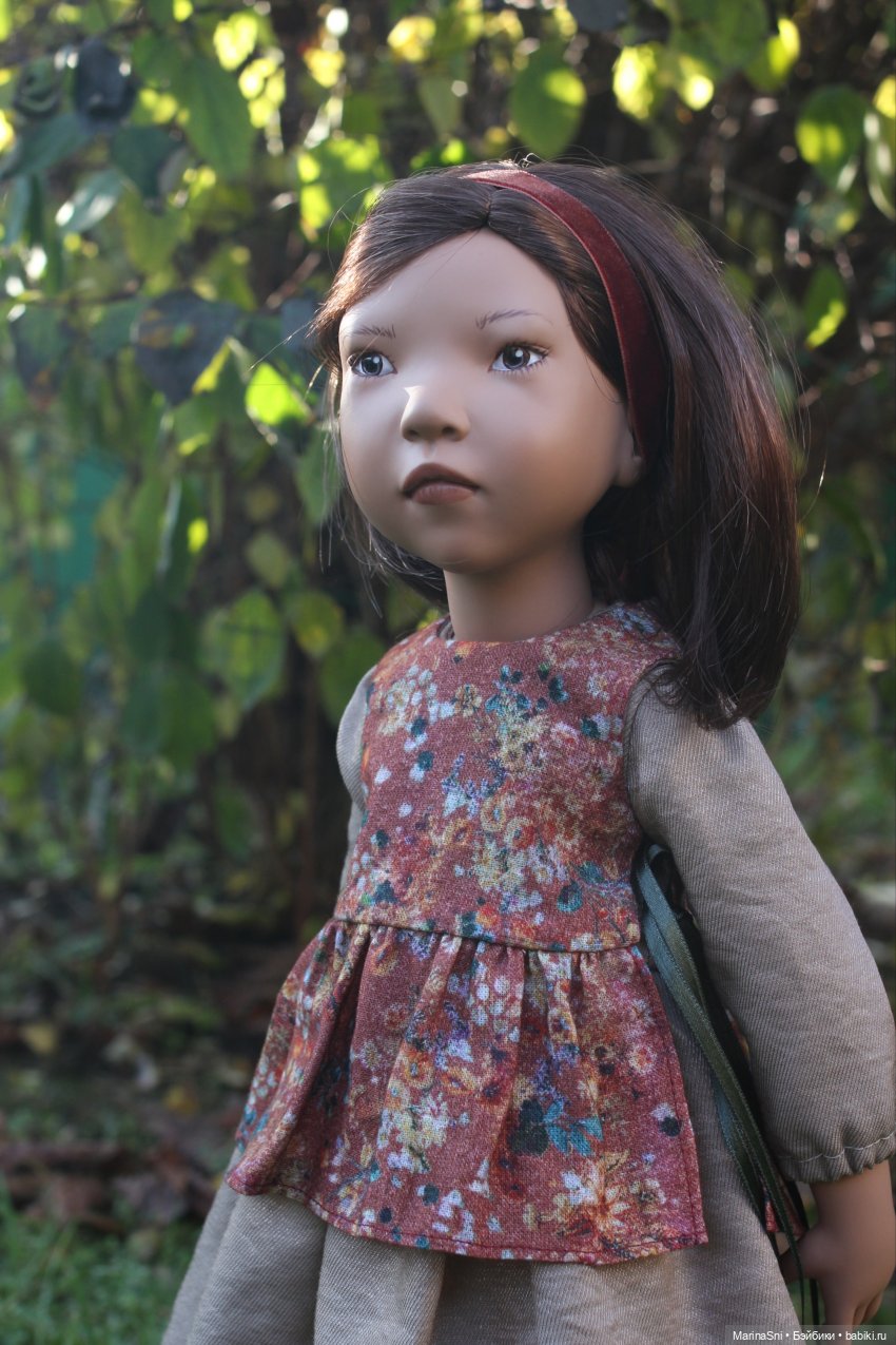 Одно платье и три разных образа или хвала манишкам