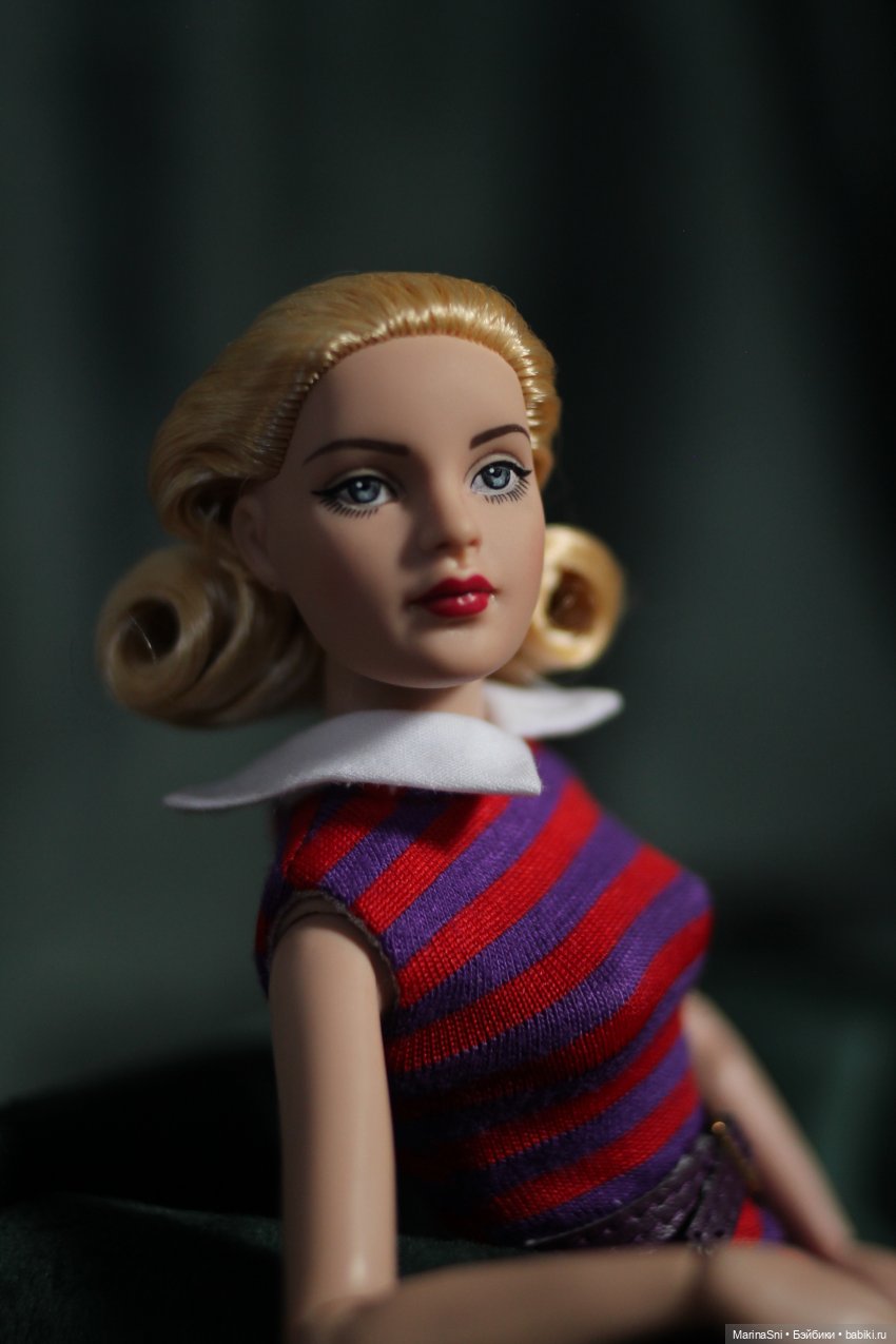 Маленькая блондинка Китти (фото 5)