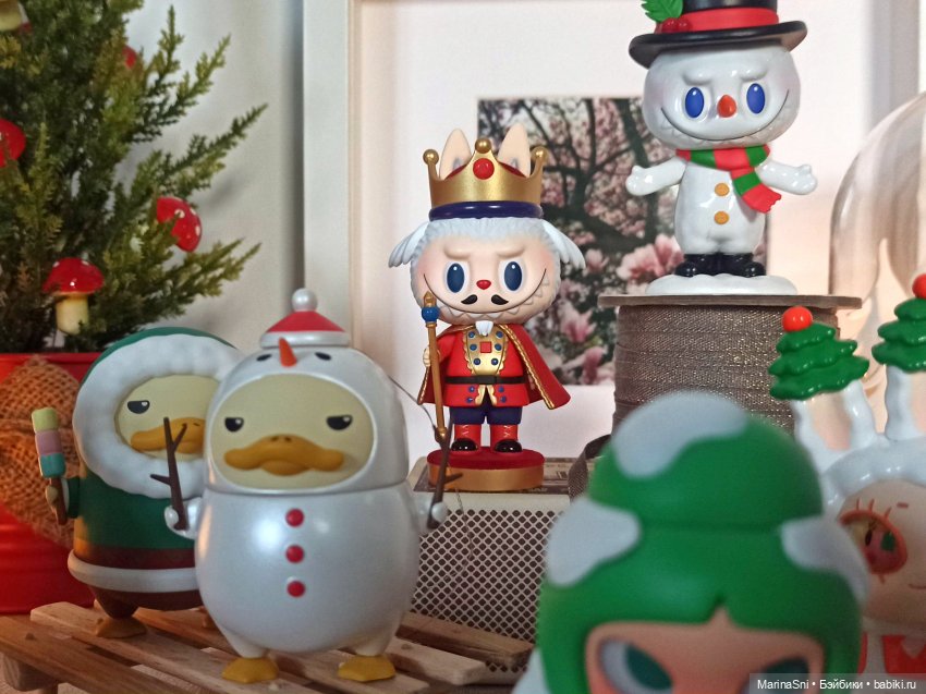 Новогодняя подборка фигурок Pop Mart