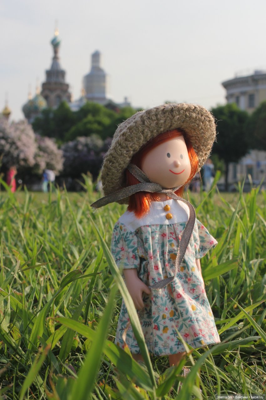 Мадлен и её поездка в Питер