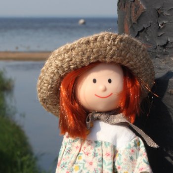 Мадлен и её поездка в Питер