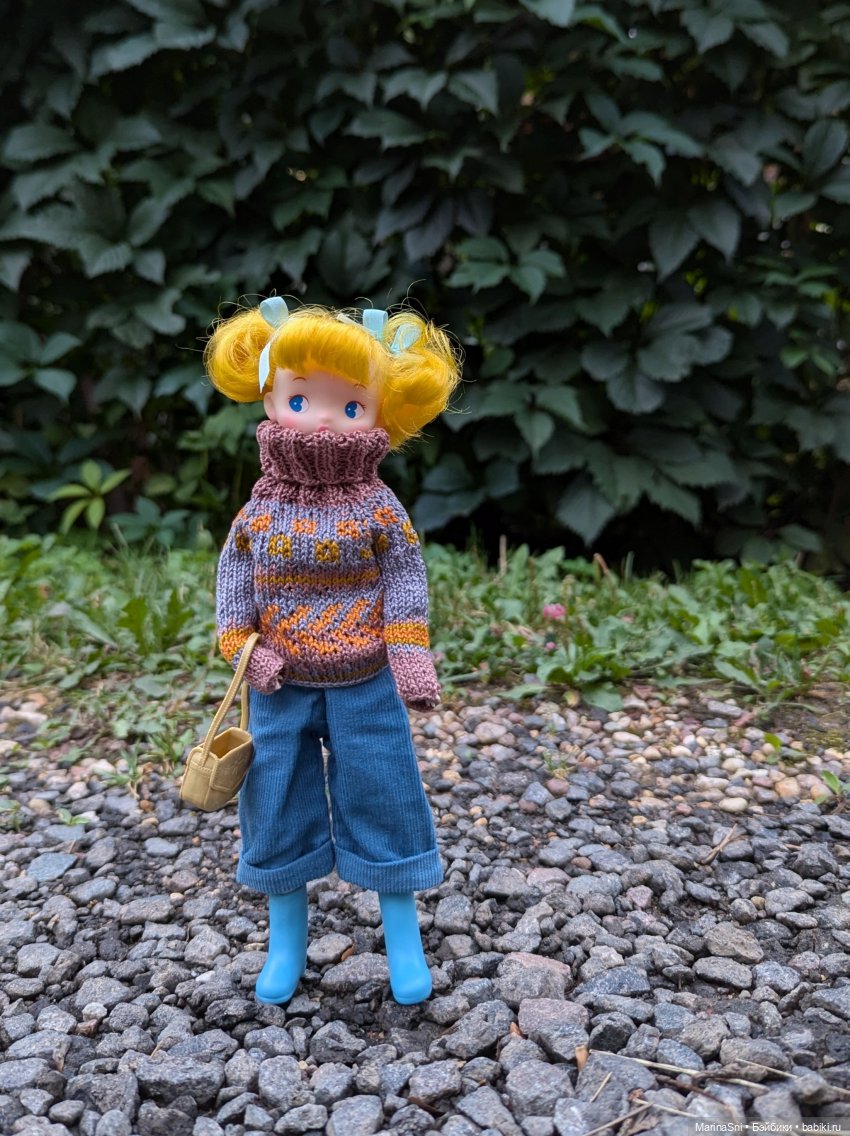 Жёлтые хвостики Hachi — Азиатские виниловые куклы (разное): Китай