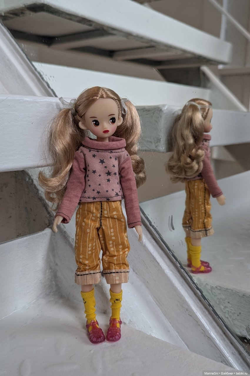 Рэдберри Хлоя — Куклы Strawberry Planet: Redberry (фото 3)