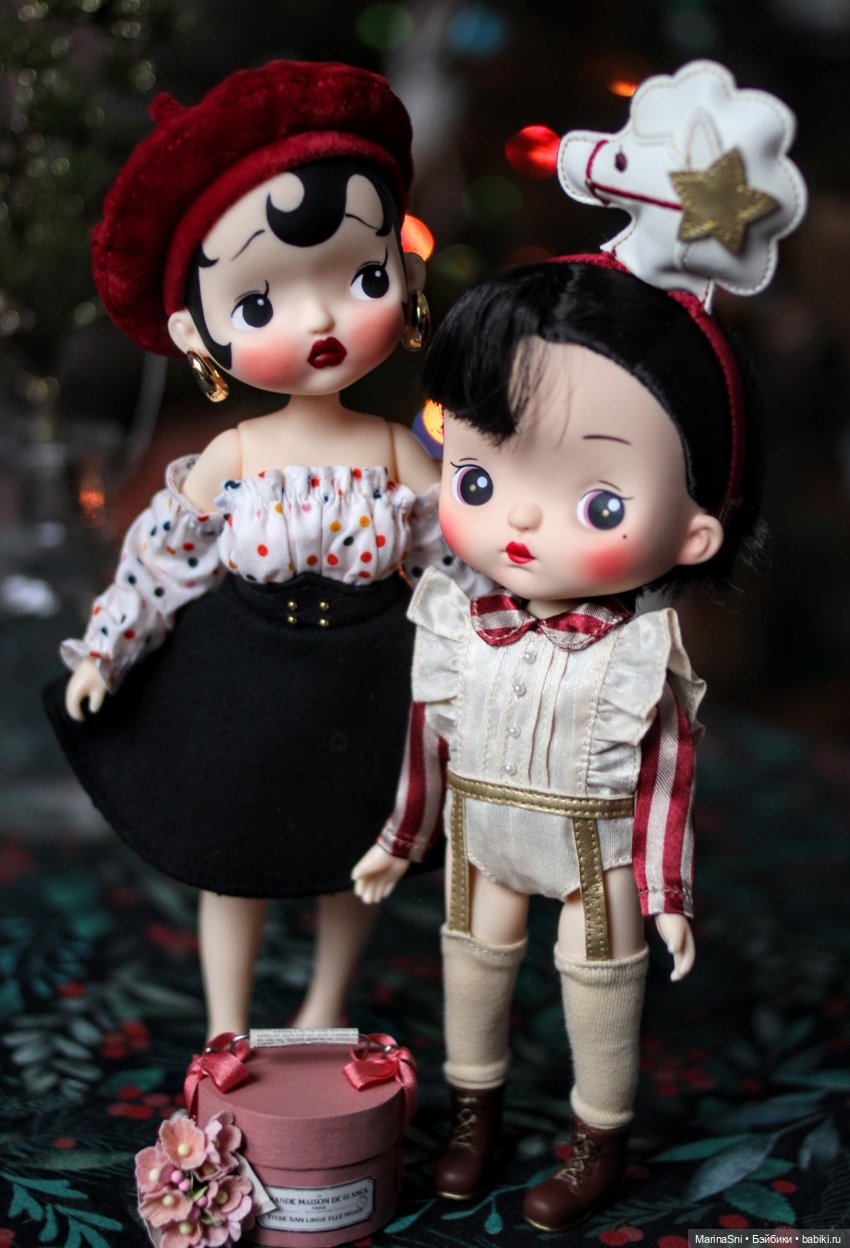 Не трогай, это на Новый Год