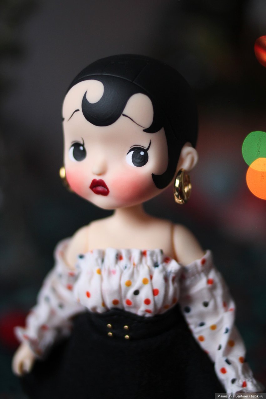 Не трогай, это на Новый Год