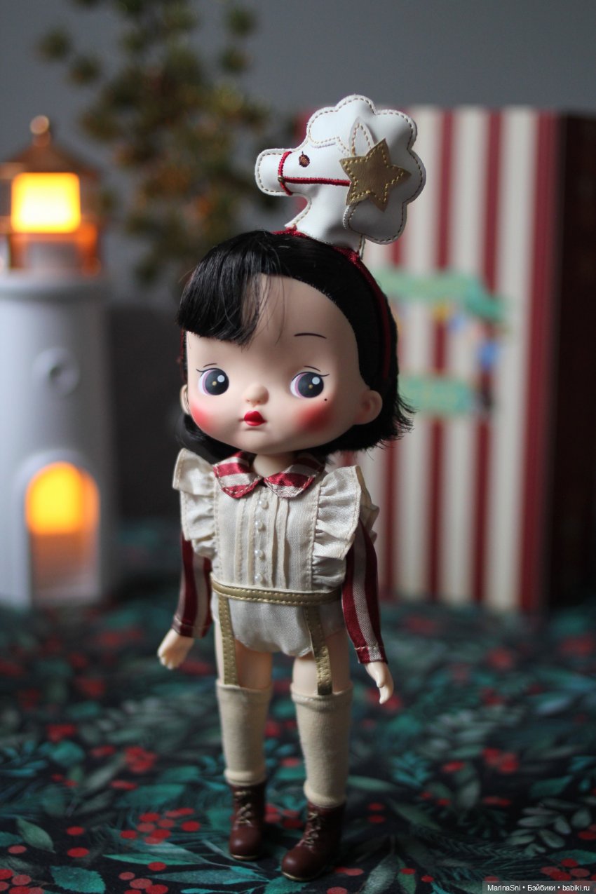 Не трогай, это на Новый Год