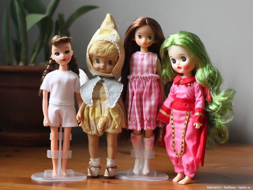 И снова распаковка — Куклы Strawberry Planet: Redberry