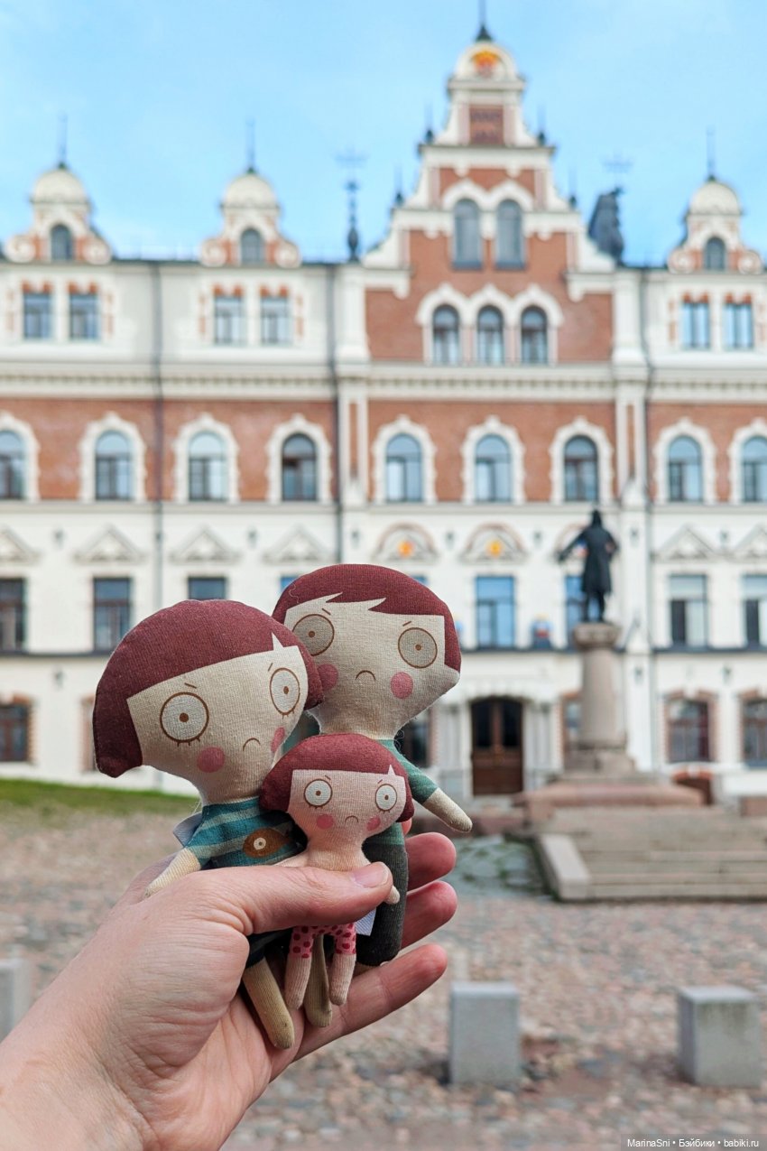 Отпуск маленькой Чики — Азиатские виниловые куклы (разное): Китай