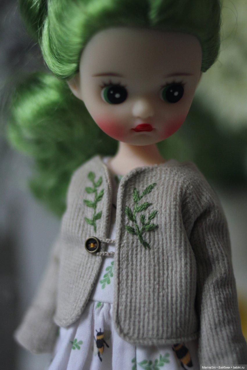 Платья для азиатских кукол