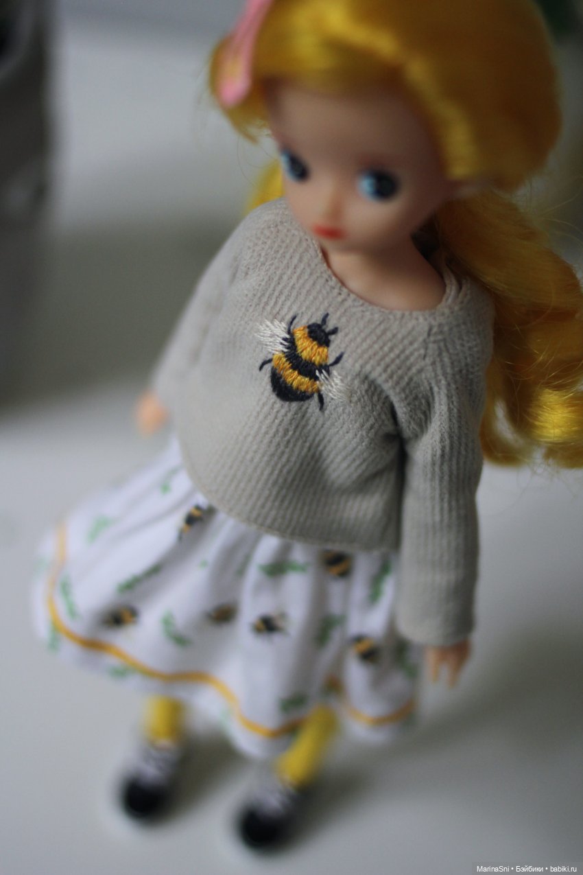 Платья для азиатских кукол