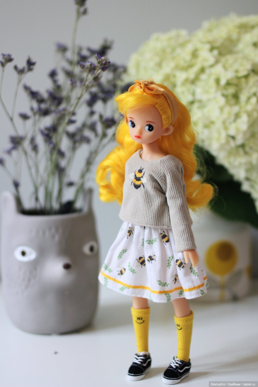 Платья для азиатских кукол