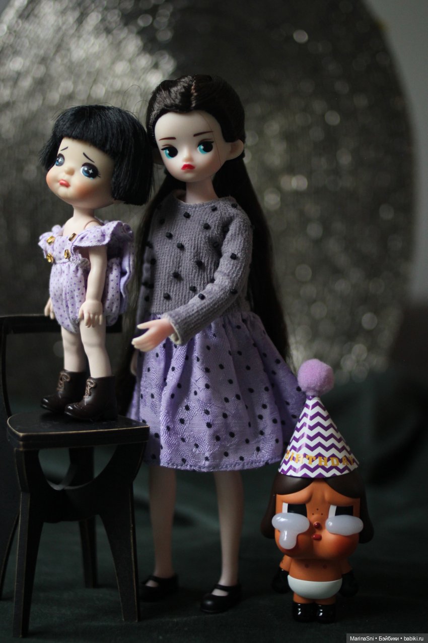 День брюнеток — Азиатские виниловые куклы (разное): Китай