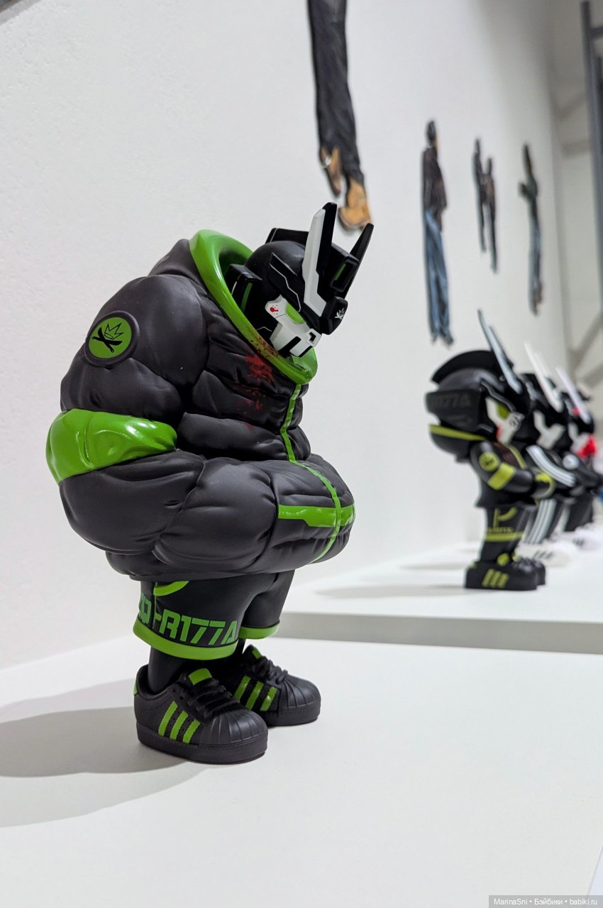 Super Toys - обзор выставки дизайнерских игрушек (фото 6)