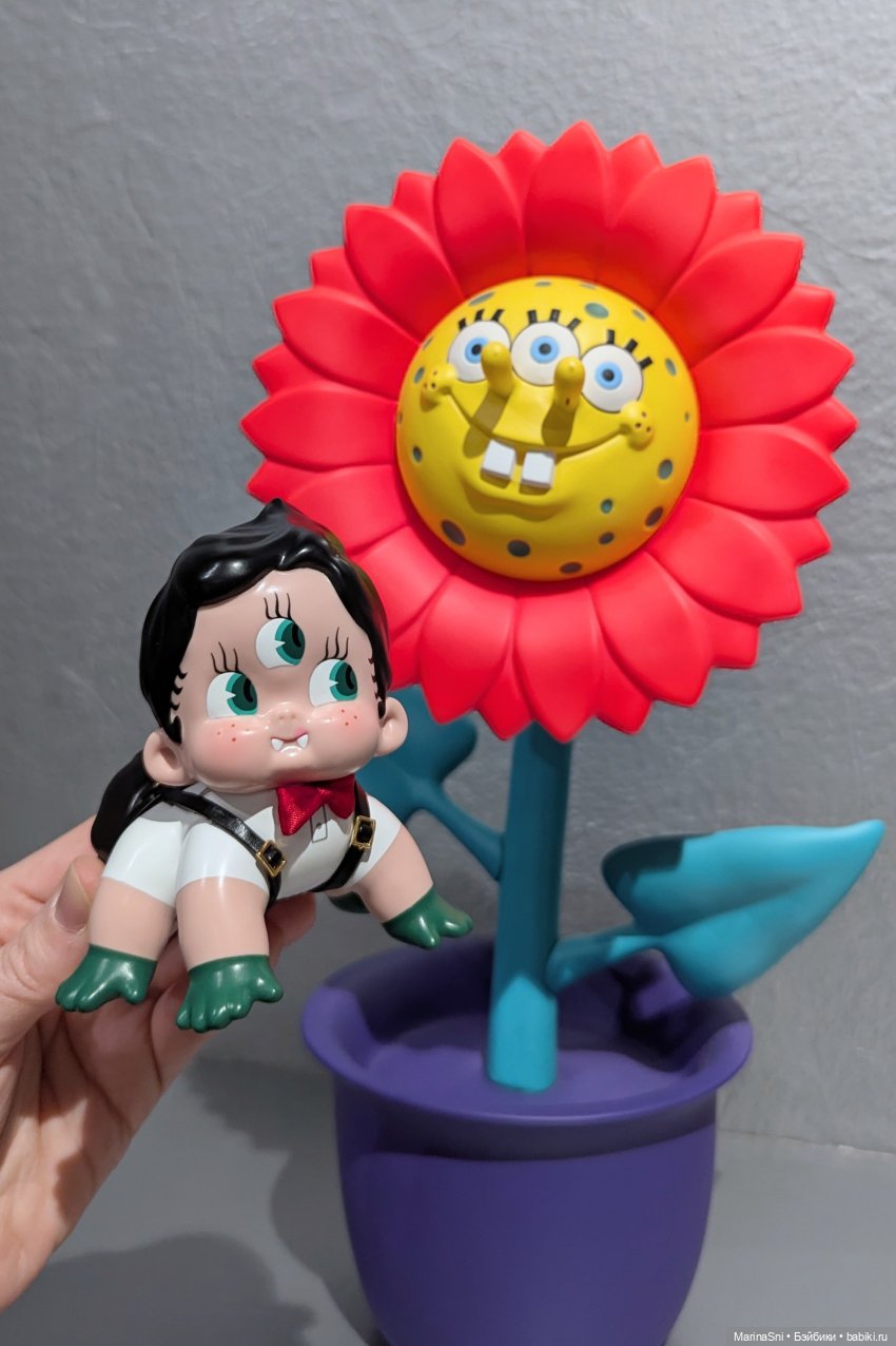 Super Toys - обзор выставки дизайнерских игрушек