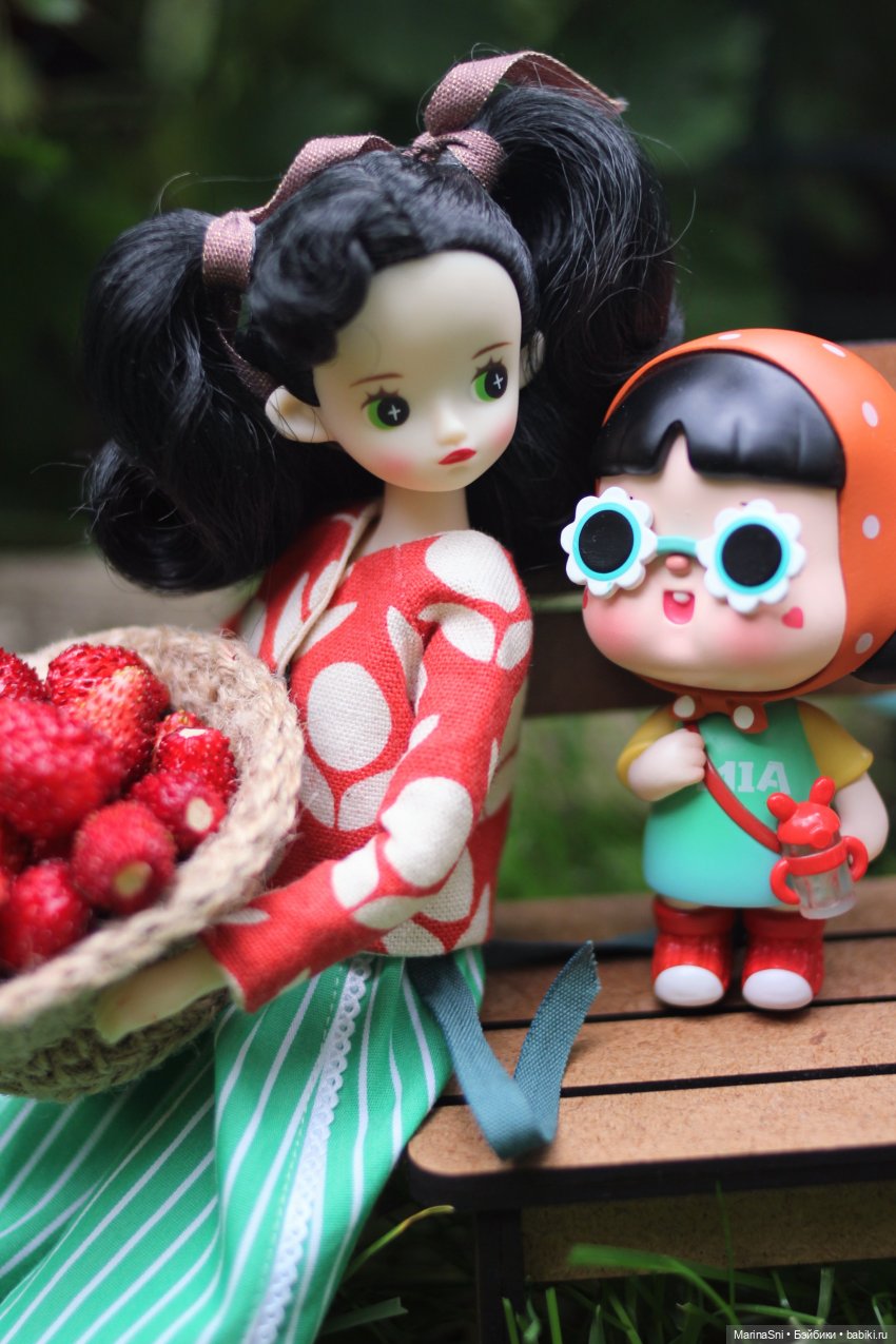 Земляничная история — Куклы Strawberry Planet: Redberry (фото 6)