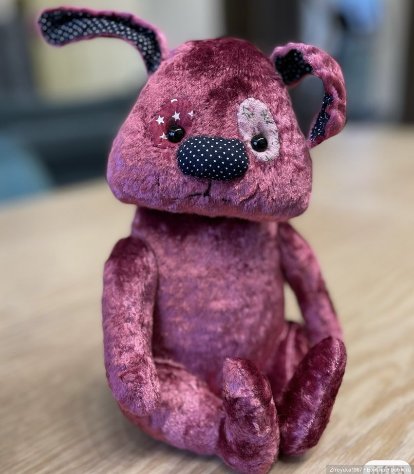 Заяц из плюша, примерно 30 см. Набит синтетическим волокном ( искусственный лебяжий пух), синтетический гранулят. Материалы гипоаллергенны Заяц из плюша, примерно 30 см. Набит синтетическим волокном ( искусственный лебяжий пух), синтетический гранулят. Материалы гипоаллергенны