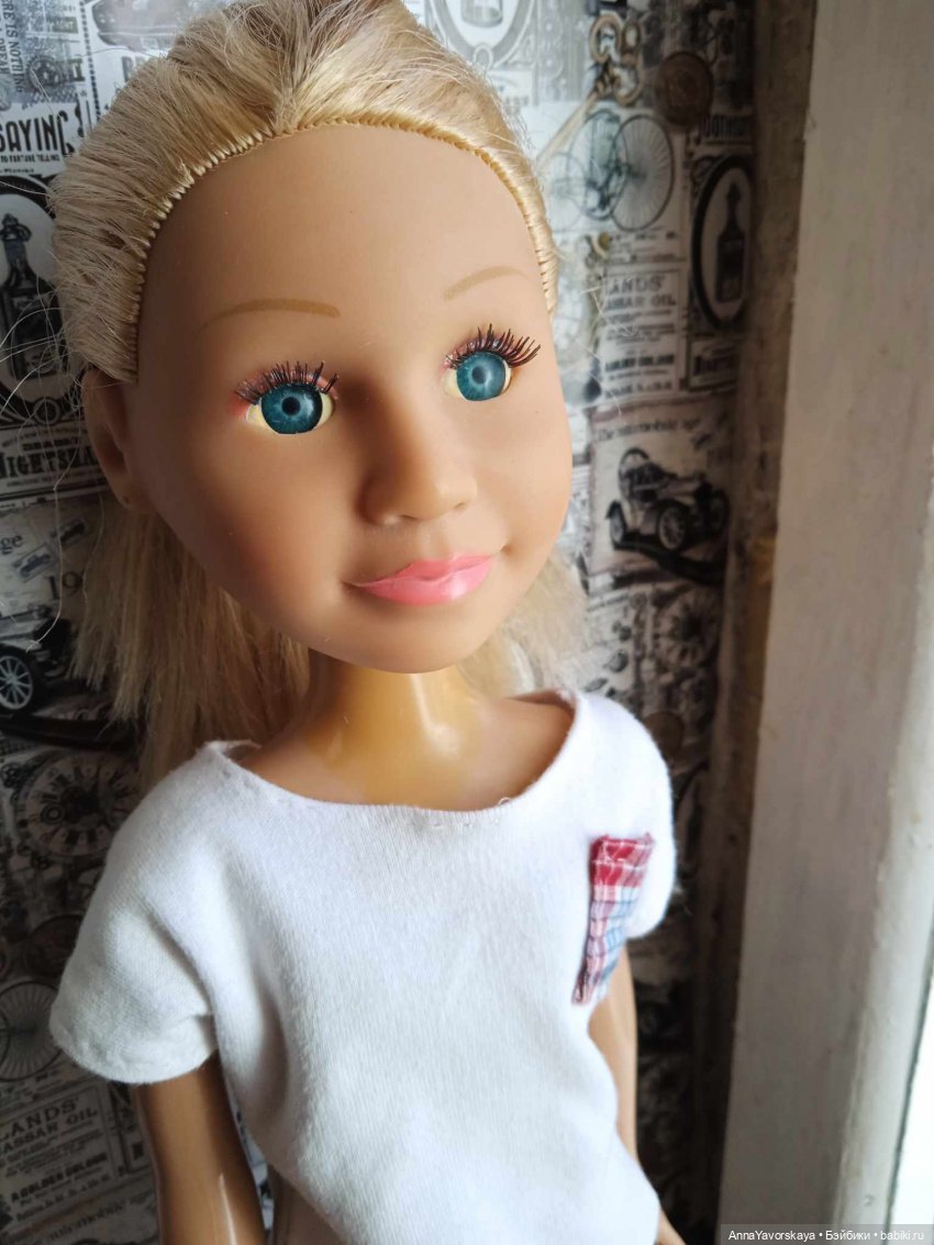 Латиша от Zapf Creation: взрослая тётя с лицом подростка