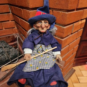 Потомственная ведьма