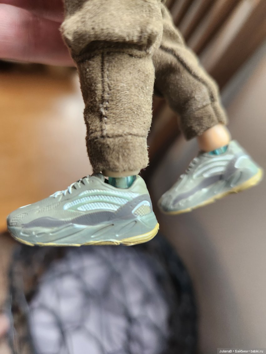 Обзор-сравнение белых мышей Mr.Z 7"