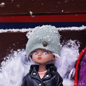 Первый апрельский снег