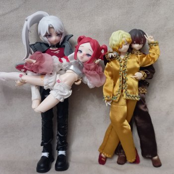 Все говорят о Zack и Eva