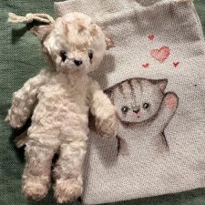 Милый маленький котёнок