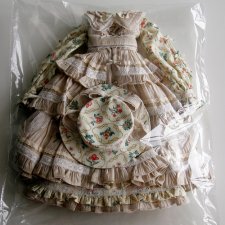 Продам комплекты одежды для 1/4 бжд девочек