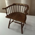 Стул для кукол 1/6