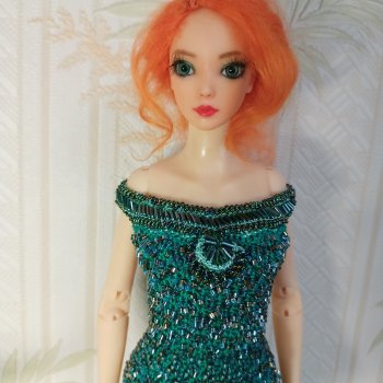 Изумрудное платье из коллекции Парадиз