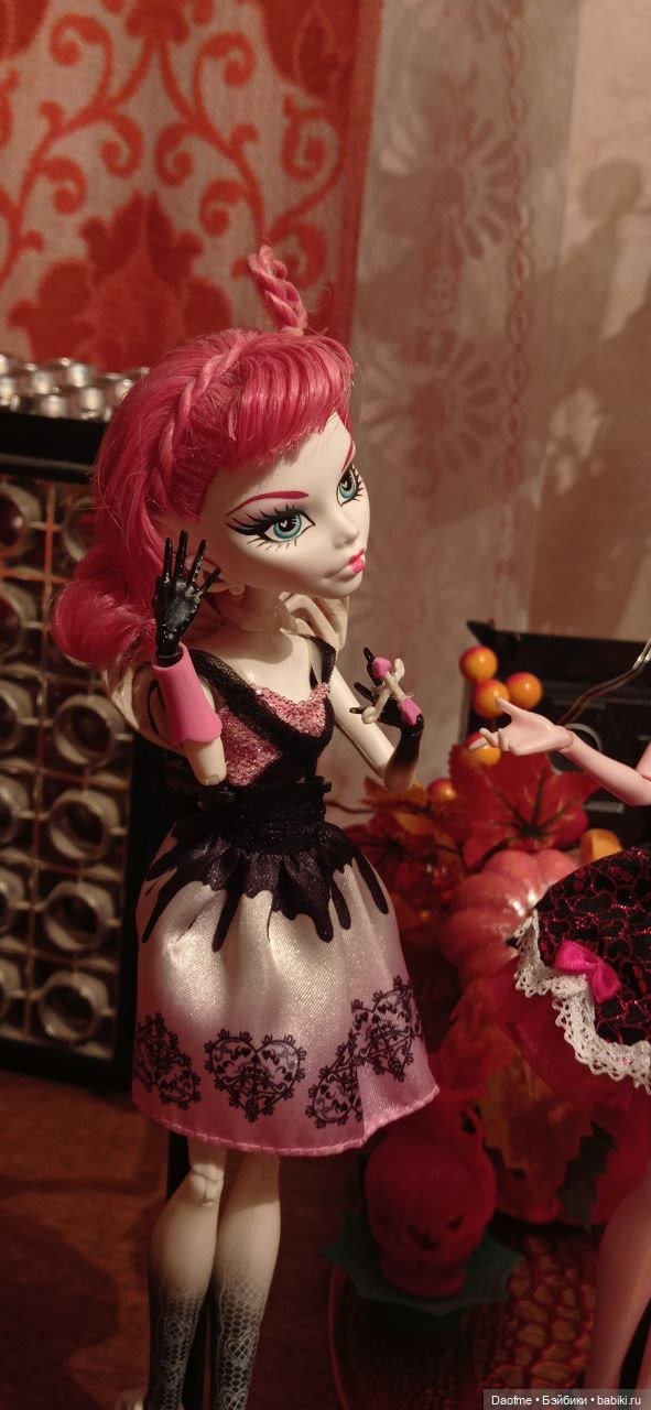 Сон в Хэллоуинскую ночь — Куклы Monster High и Ever After High: G1