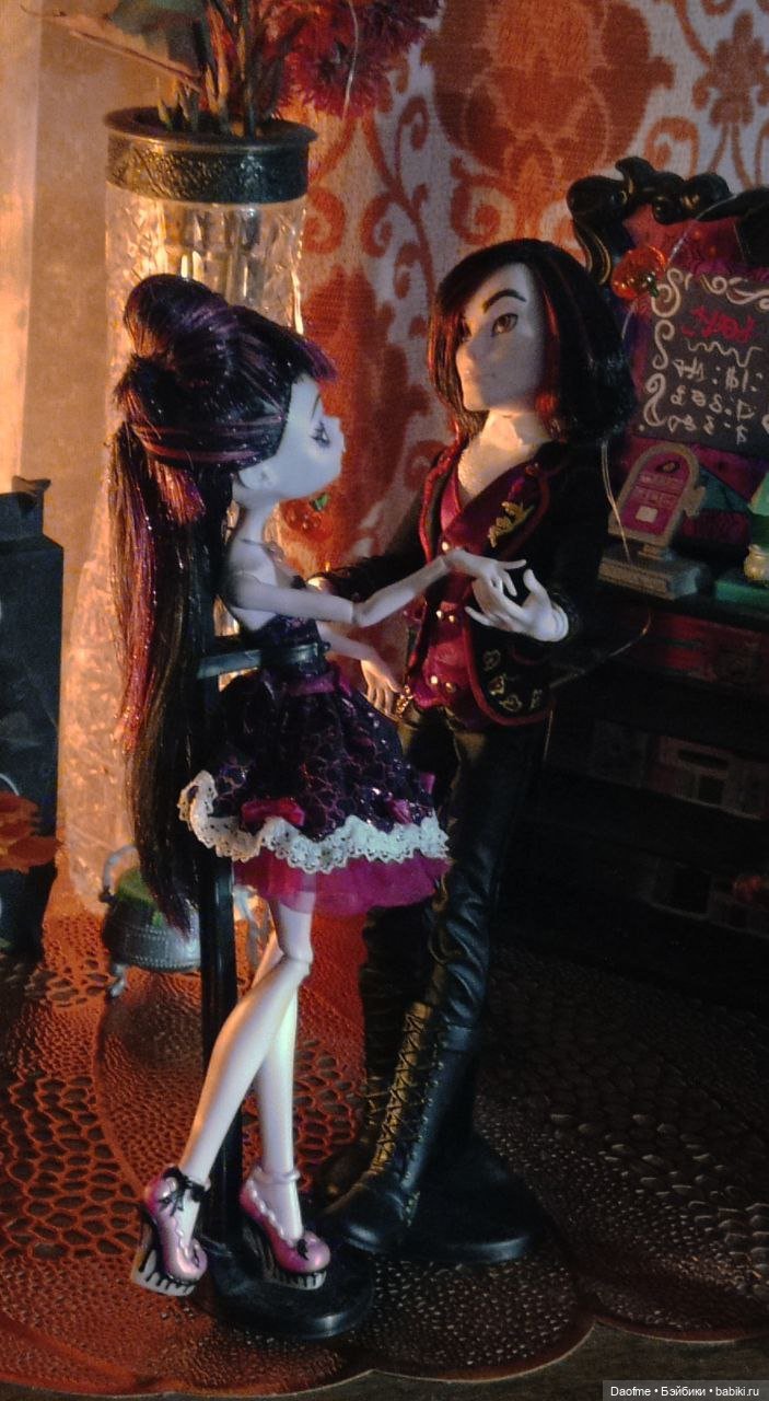 Сон в Хэллоуинскую ночь — Куклы Monster High и Ever After High: G1