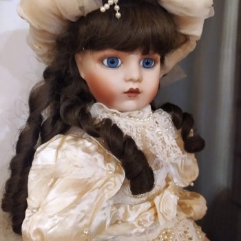 Немного истории о компании  Franklin Mint