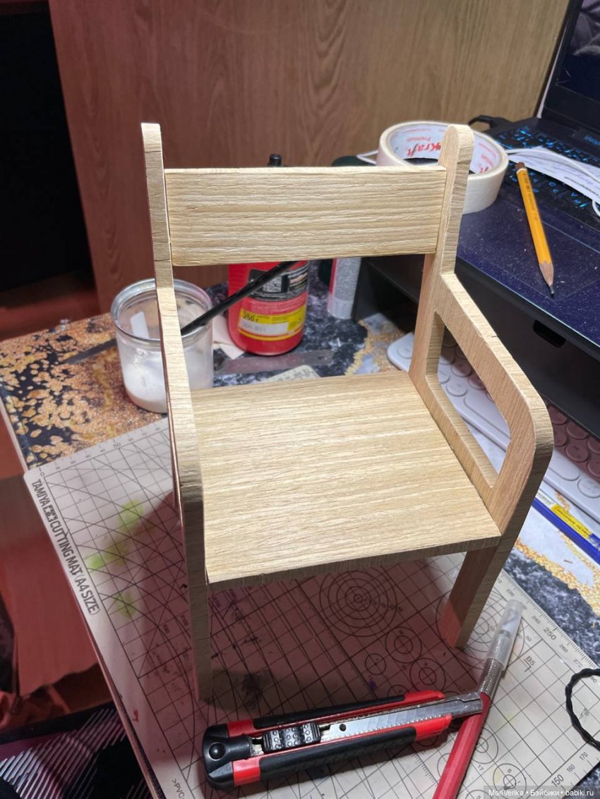 Кресло для бжд из подручных материалов (фото 9)