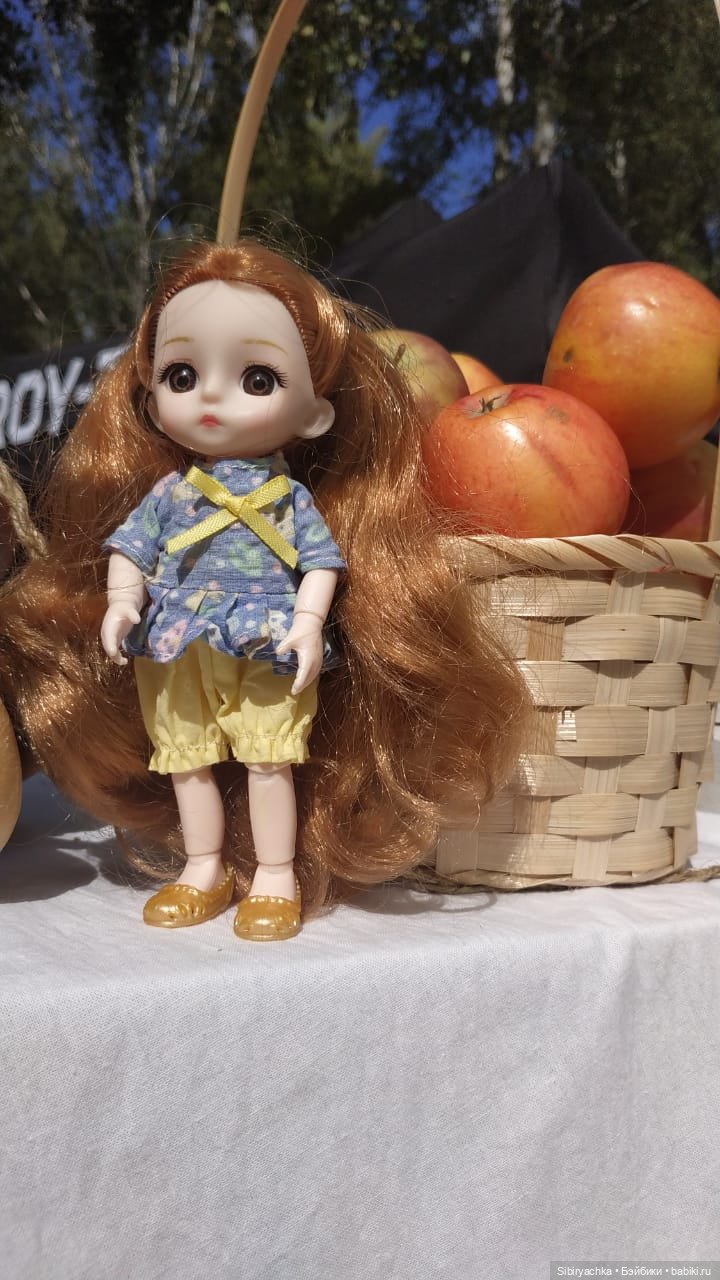 Глаша и Луша гуляют в сельском парке "Околица" (фото 10)