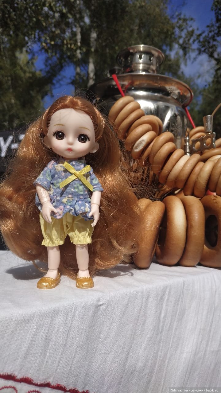 Глаша и Луша гуляют в сельском парке "Околица" (фото 8)