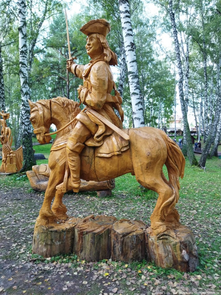 Сельский парк "Околица". Глаша и Луша делятся своими впечатлениями