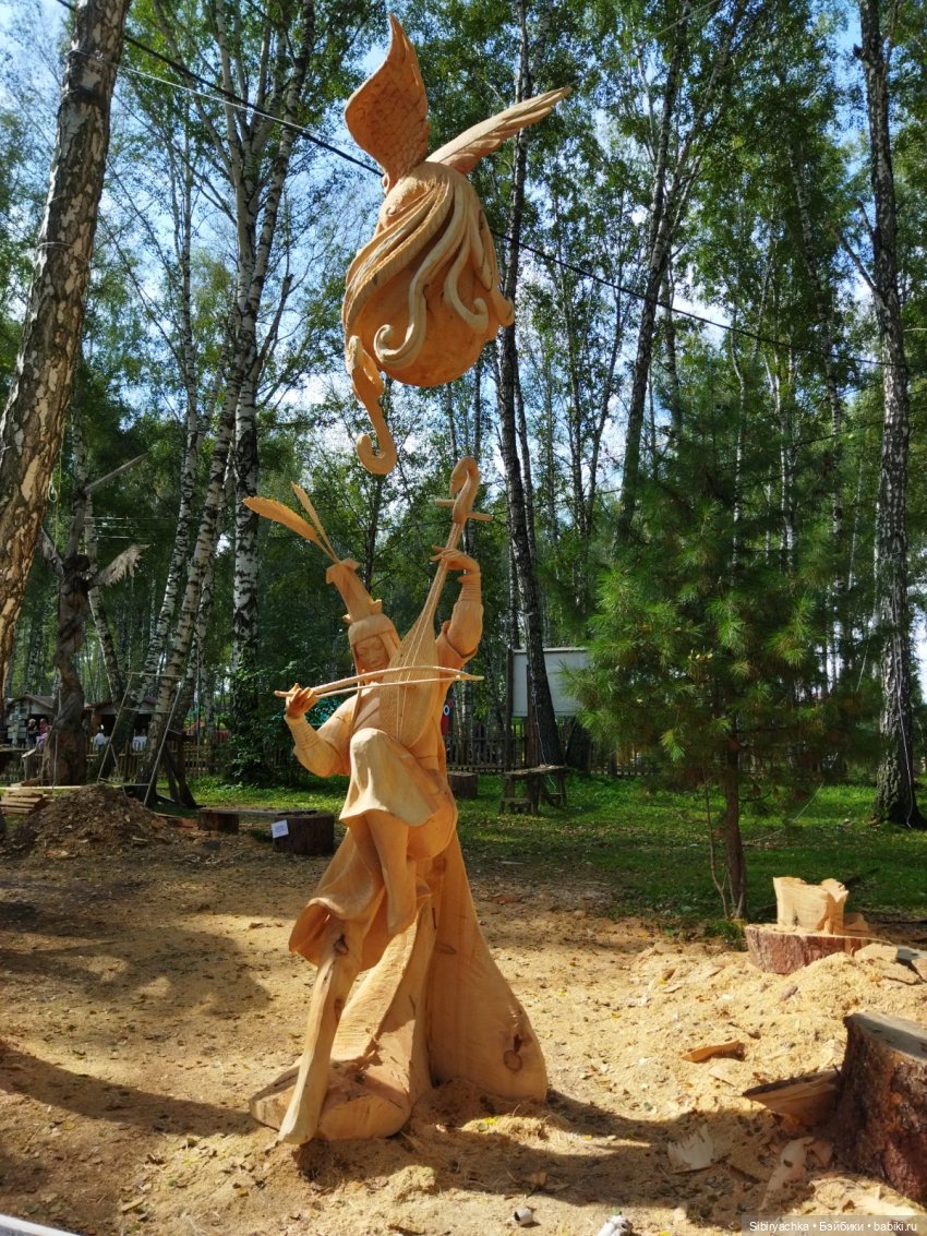 Сельский парк "Околица". Глаша и Луша делятся своими впечатлениями