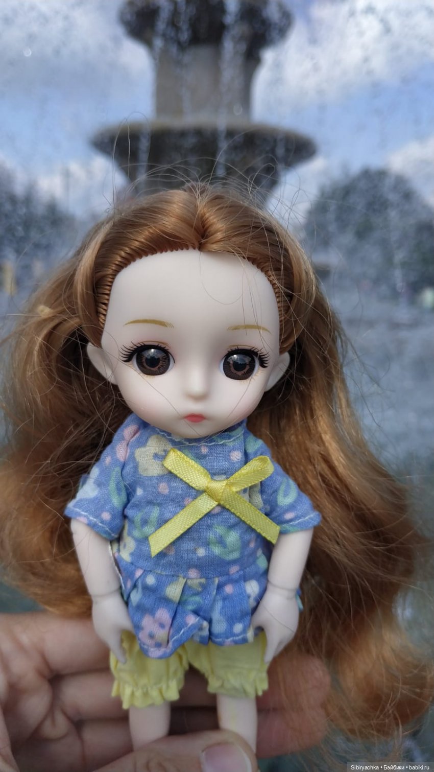 Глаша и Луша гуляют по Томску