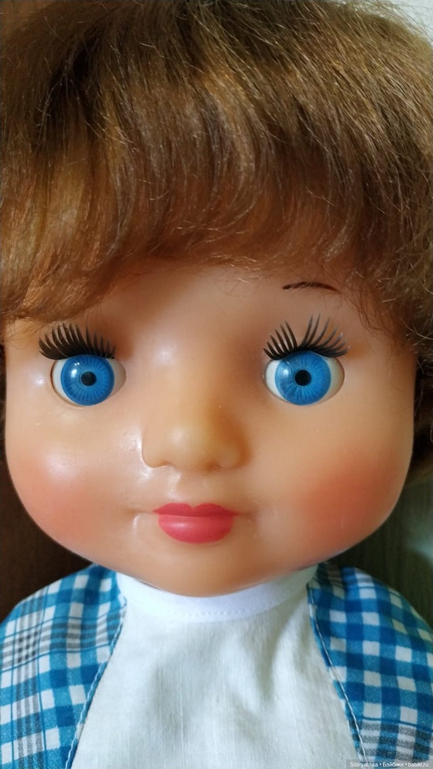 Голубоглазая девочка Настенька из Москвы (фото 2)