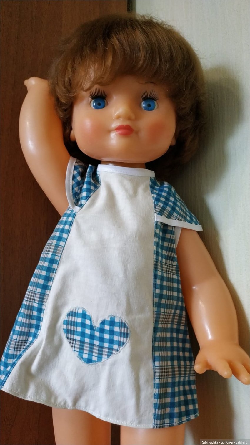 Голубоглазая девочка Настенька из Москвы