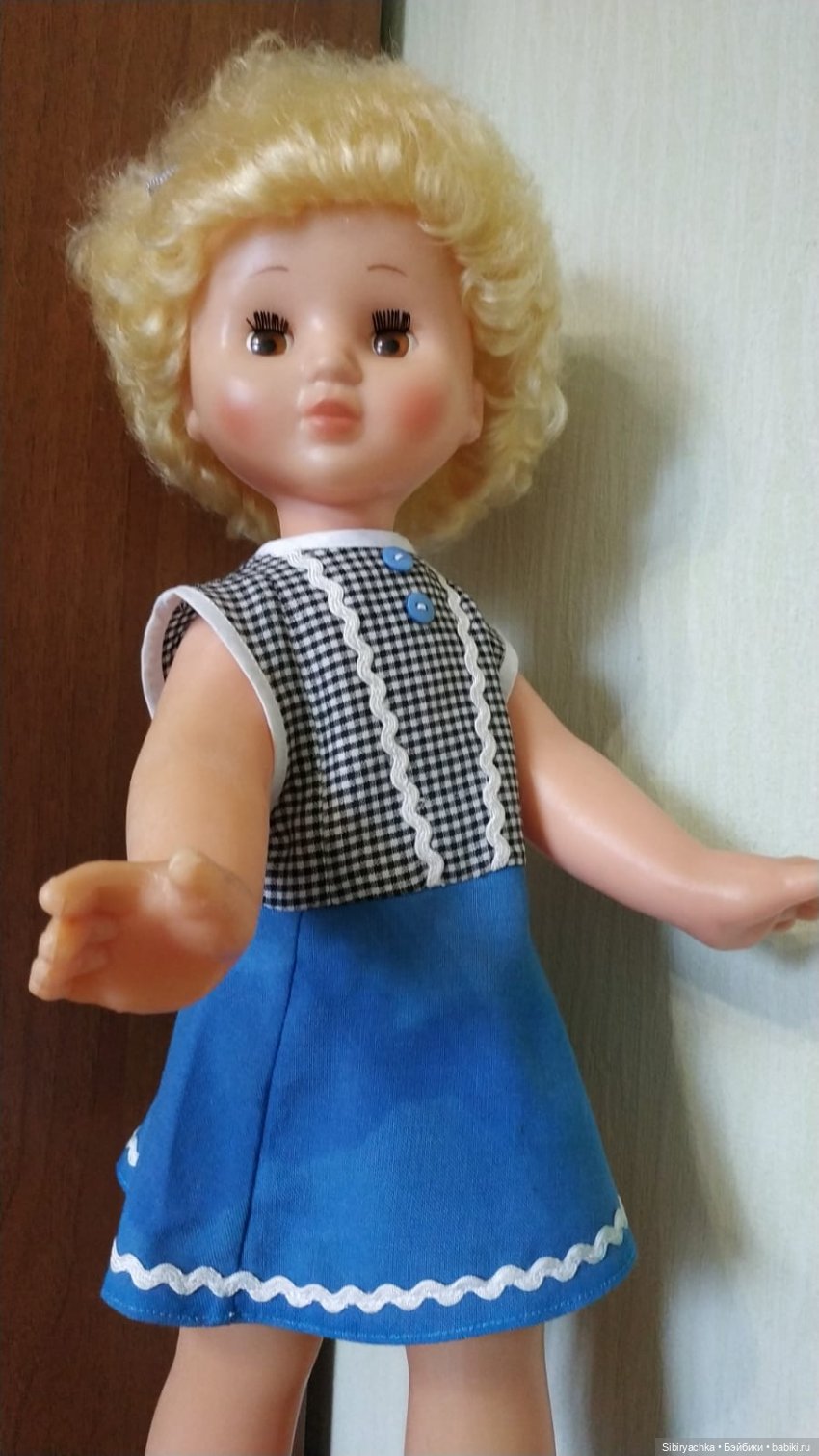 Очаровательная девочка Оленька из Ворошиловграда (фото 9)